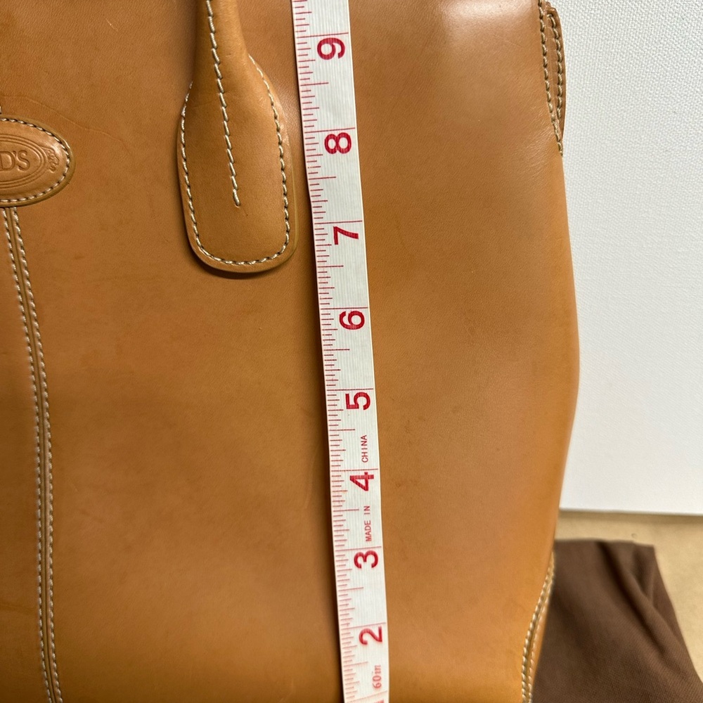 Tod's Cognac Leather Tote with Top Handles - Picture 7 of 11